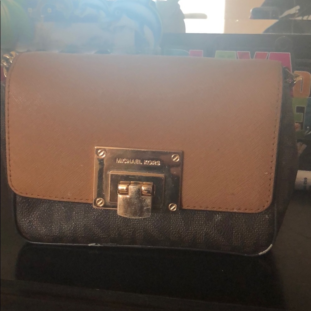 Crossbody MK